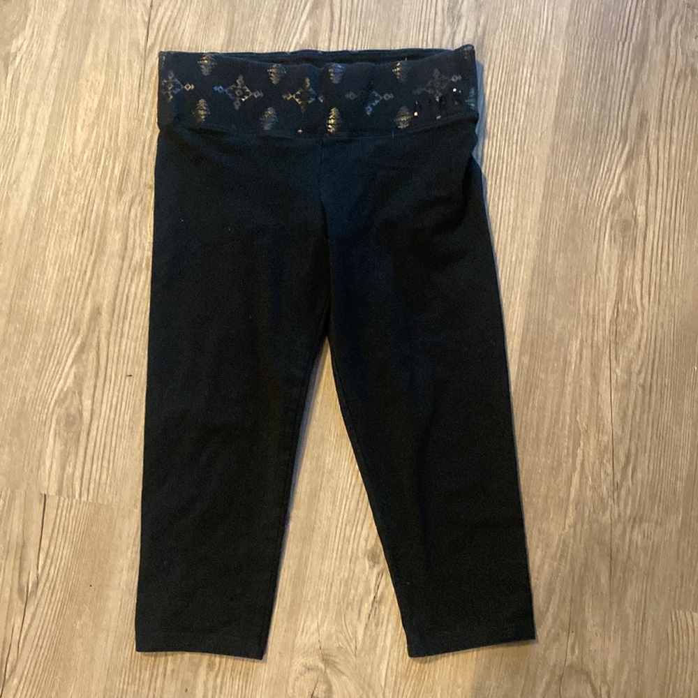 Pink yoga extra small black leggings